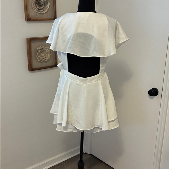 American Threads White Ruffle Romper Size Large - Picture 5 of 6